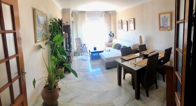 Gatu Premium Villa Isabel Terraza,Parking,1ºlinea Playa,Wifi,Vista Al Mar , Preferente Mayores De 25 Anos Y Familias Cadiz Exterior photo