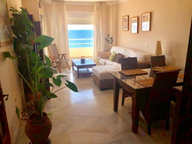 Gatu Premium Villa Isabel Terraza,Parking,1ºlinea Playa,Wifi,Vista Al Mar , Preferente Mayores De 25 Anos Y Familias Cadiz Exterior photo